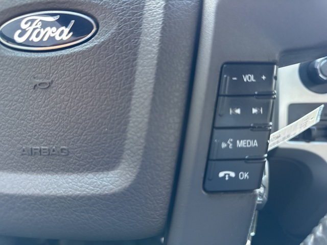 2014 Ford F-150 XLT photo 20
