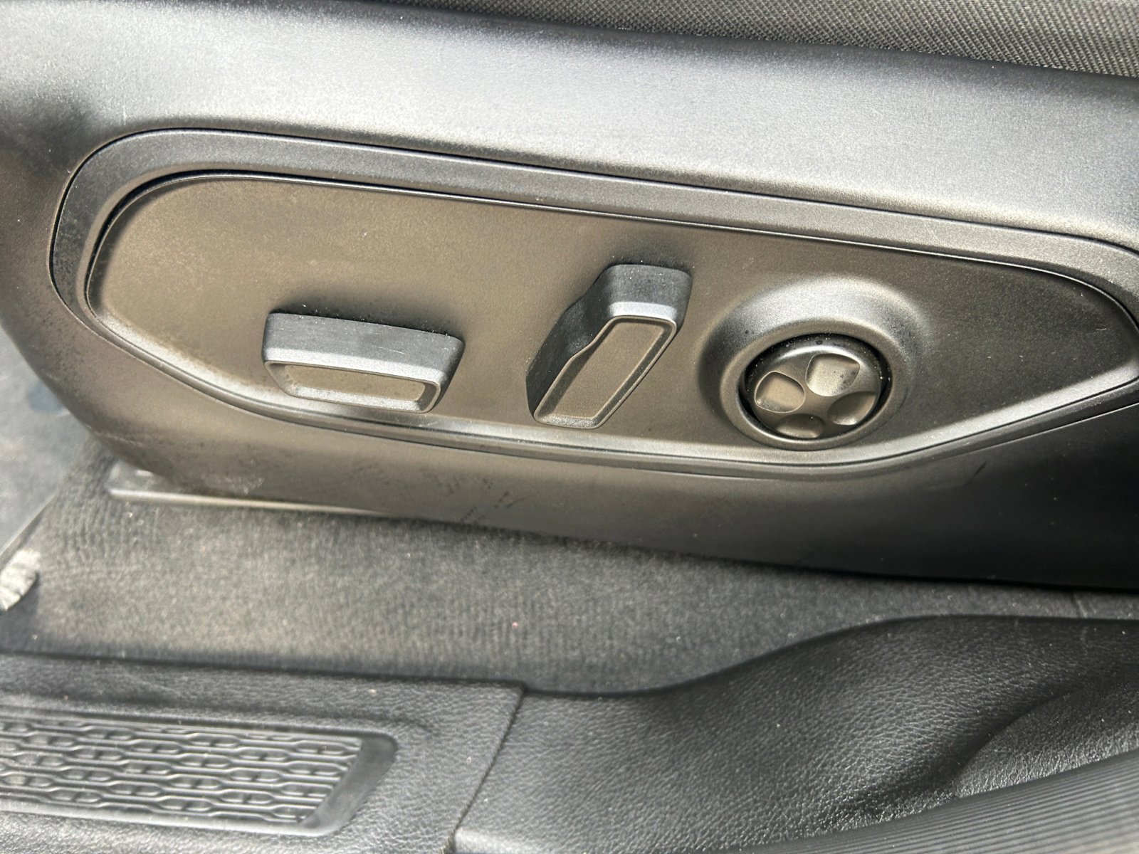 2024 Jeep Grand Cherokee Altitude X photo 26