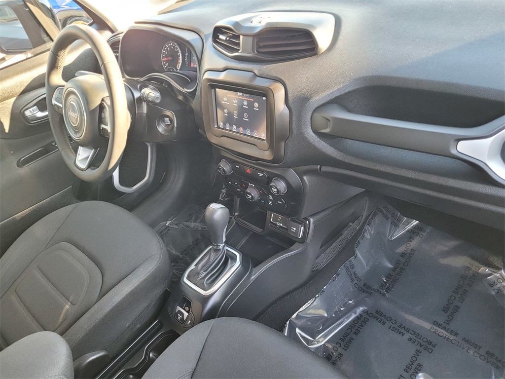 2019 Jeep Renegade Latitude North Edition photo 15