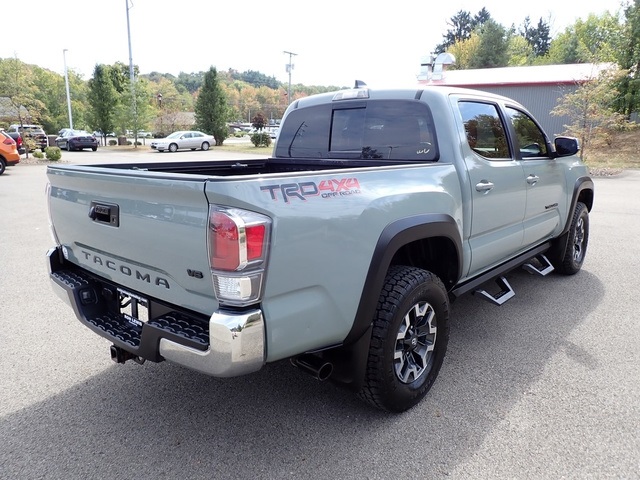 2023 Toyota Tacoma TRD Off-Road V6 photo 4