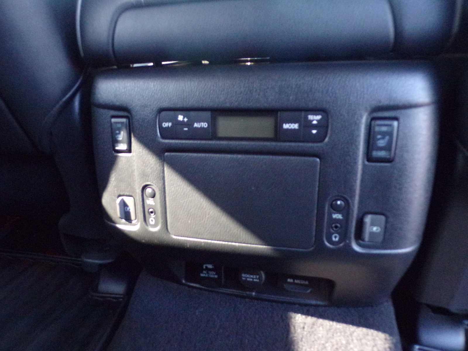 2018 Infiniti QX80 photo 21