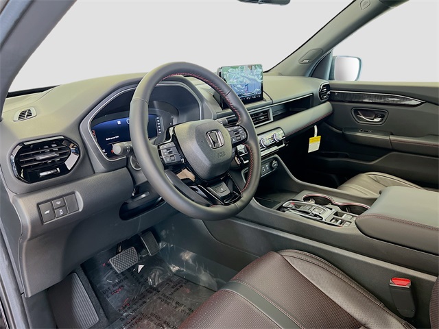 2025 Honda Pilot Black Edition photo 13