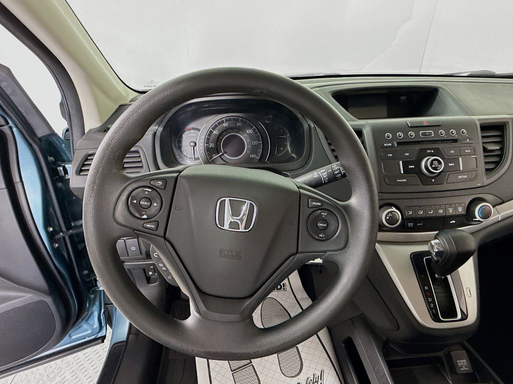 2014 Honda CR-V LX photo 3