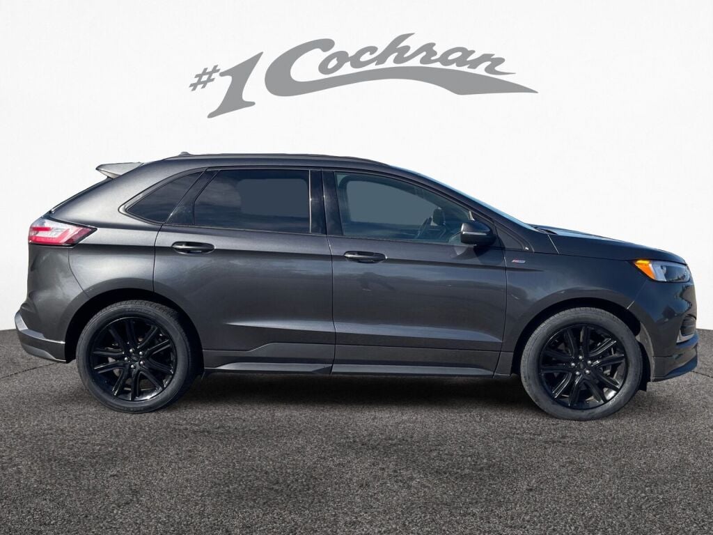 2020 Ford Edge ST photo 8