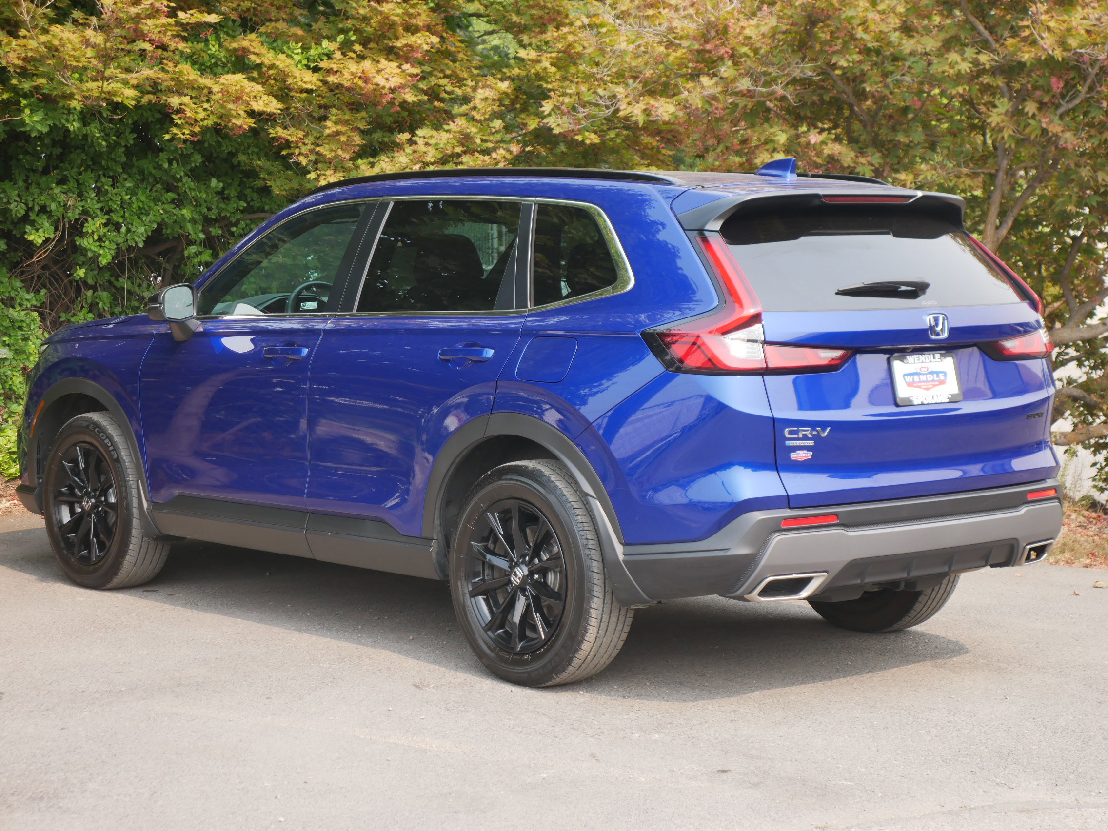 2023 Honda CR-V Hybrid Sport photo 2