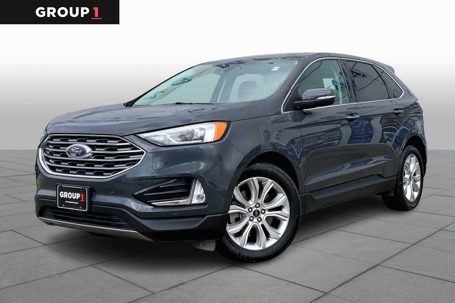 2021 Ford Edge Titanium's photo