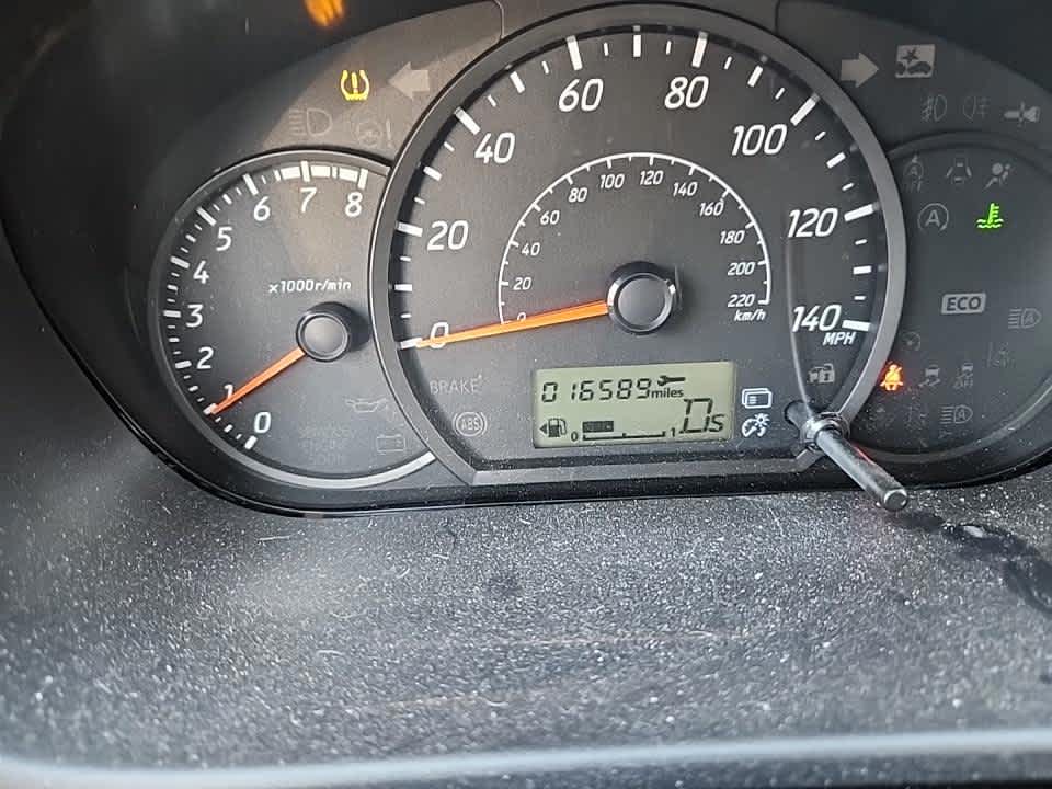 2024 Mitsubishi Mirage LE photo 3