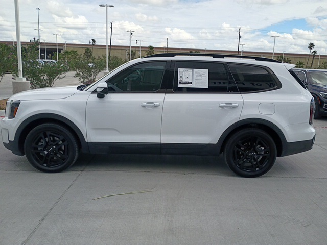 2024 Kia Telluride EX X-Line photo 3