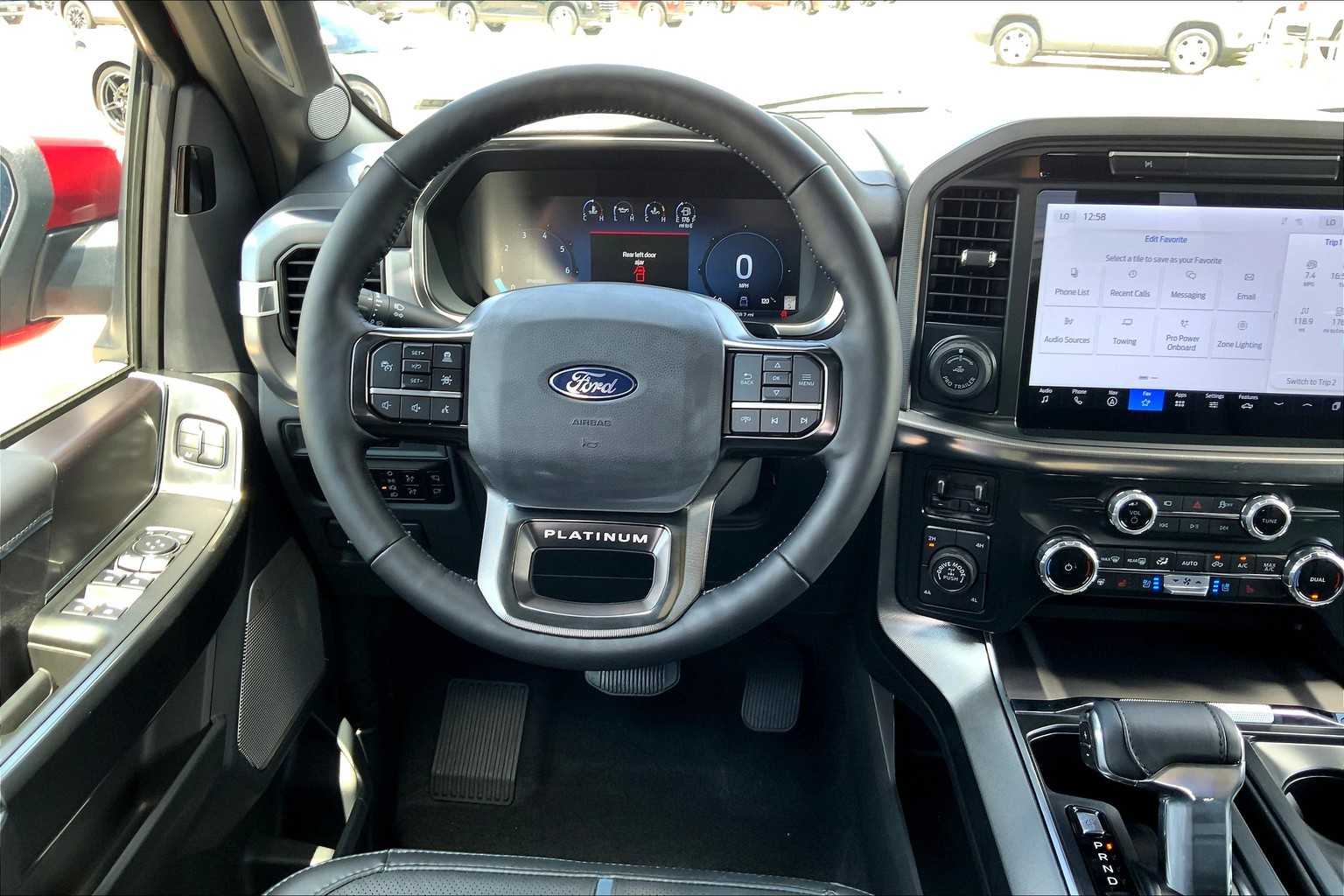 2025 Ford F-150 Platinum photo 5