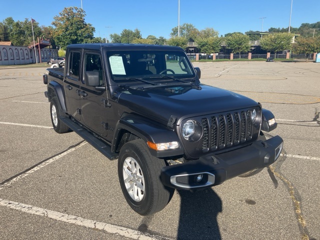 2023 Jeep Gladiator Sport photo 3
