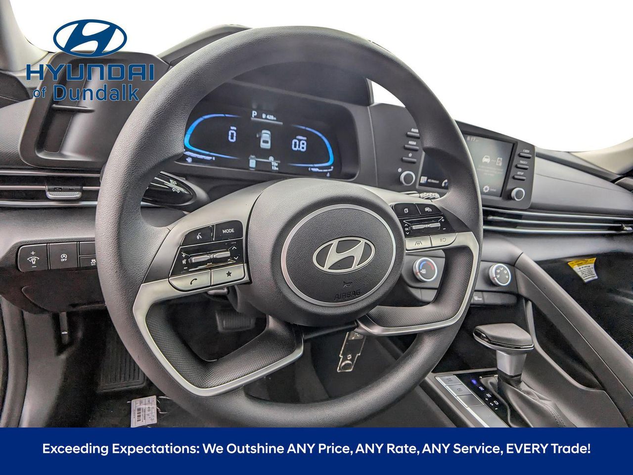 2025 Hyundai Elantra SE photo 8