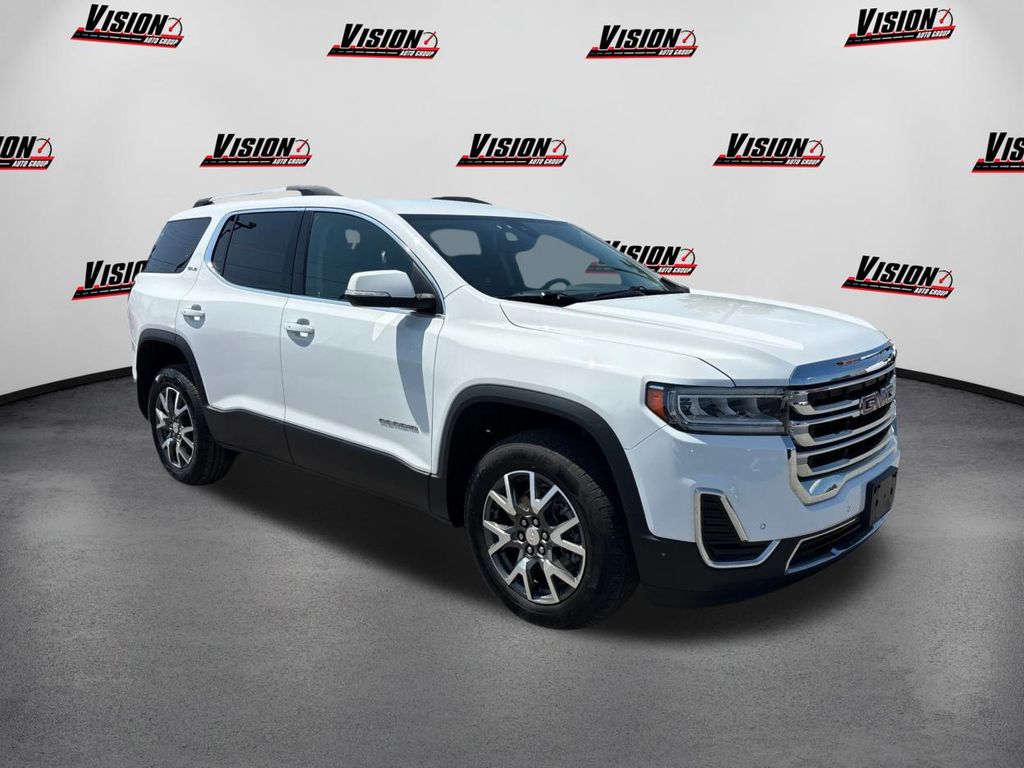 2022 Gmc Acadia SLE photo 3