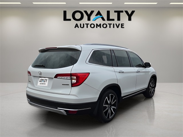 2022 Honda Pilot Touring photo 5