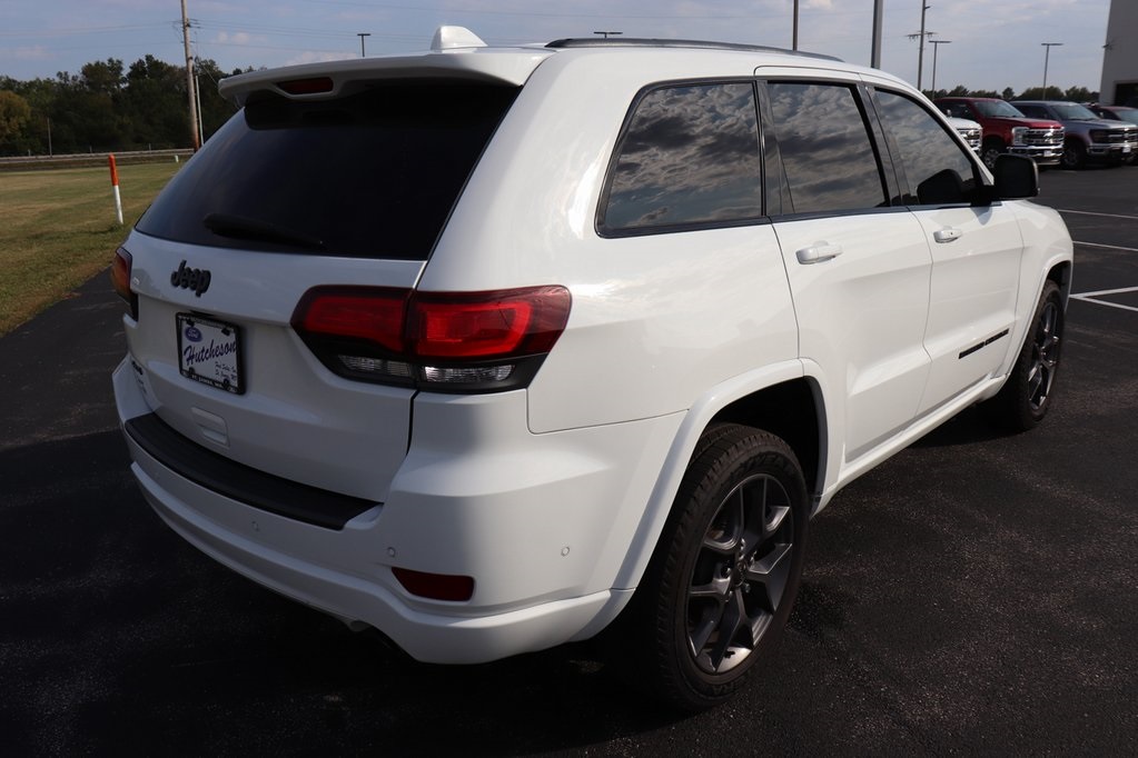 2021 Jeep Grand Cherokee Anniversary Edition photo 13