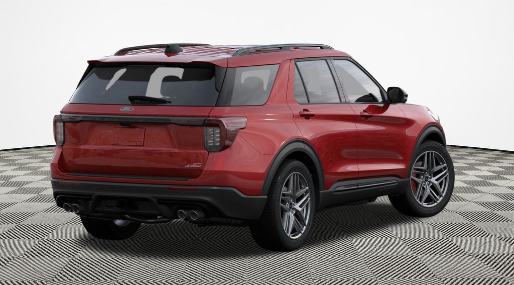 2025 Ford Explorer ST photo 3