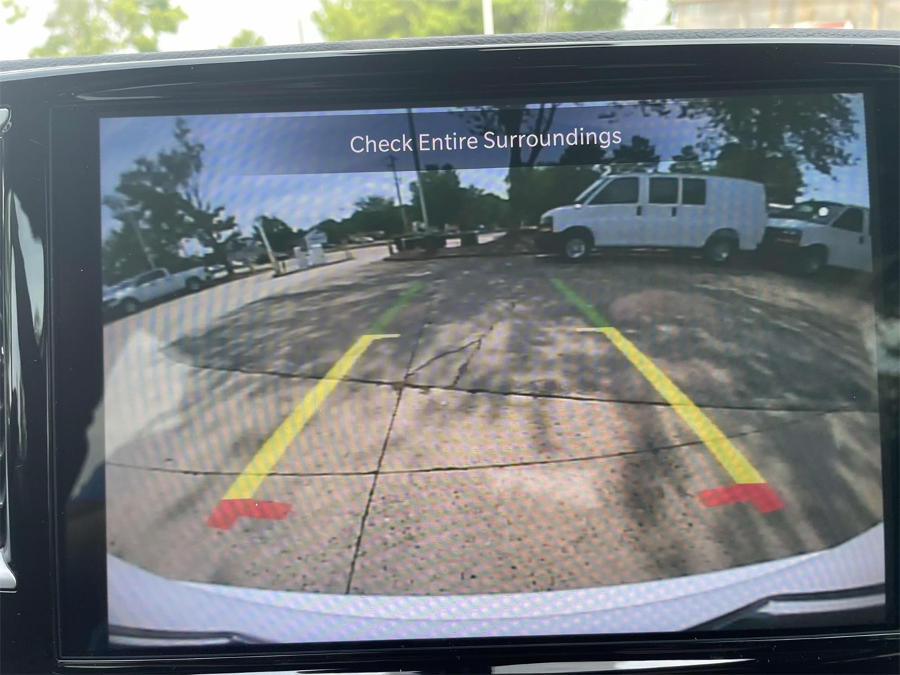 2025 Chrysler Voyager LX photo 13