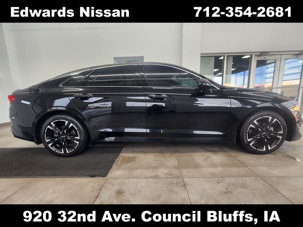 2023 Kia K5 GT-Line's photo