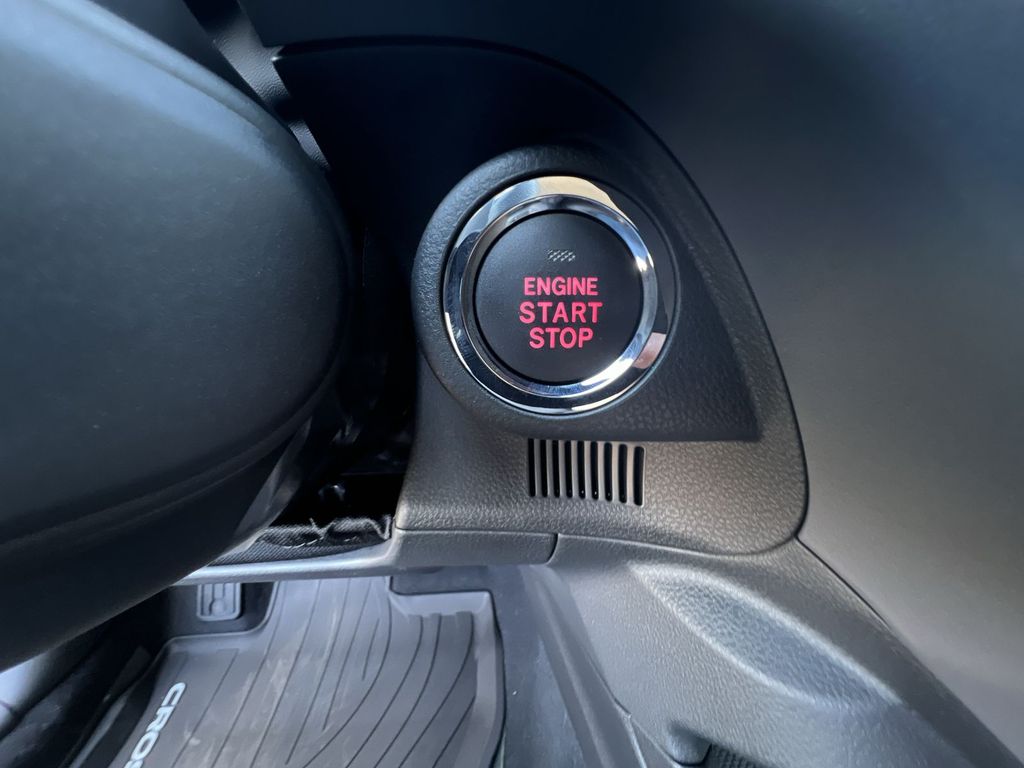2025 Subaru Crosstrek Premium photo 13
