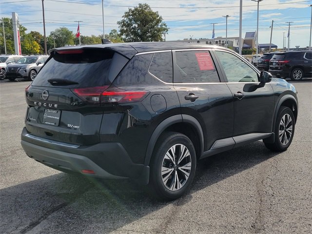 2023 Nissan Rogue SV photo 5