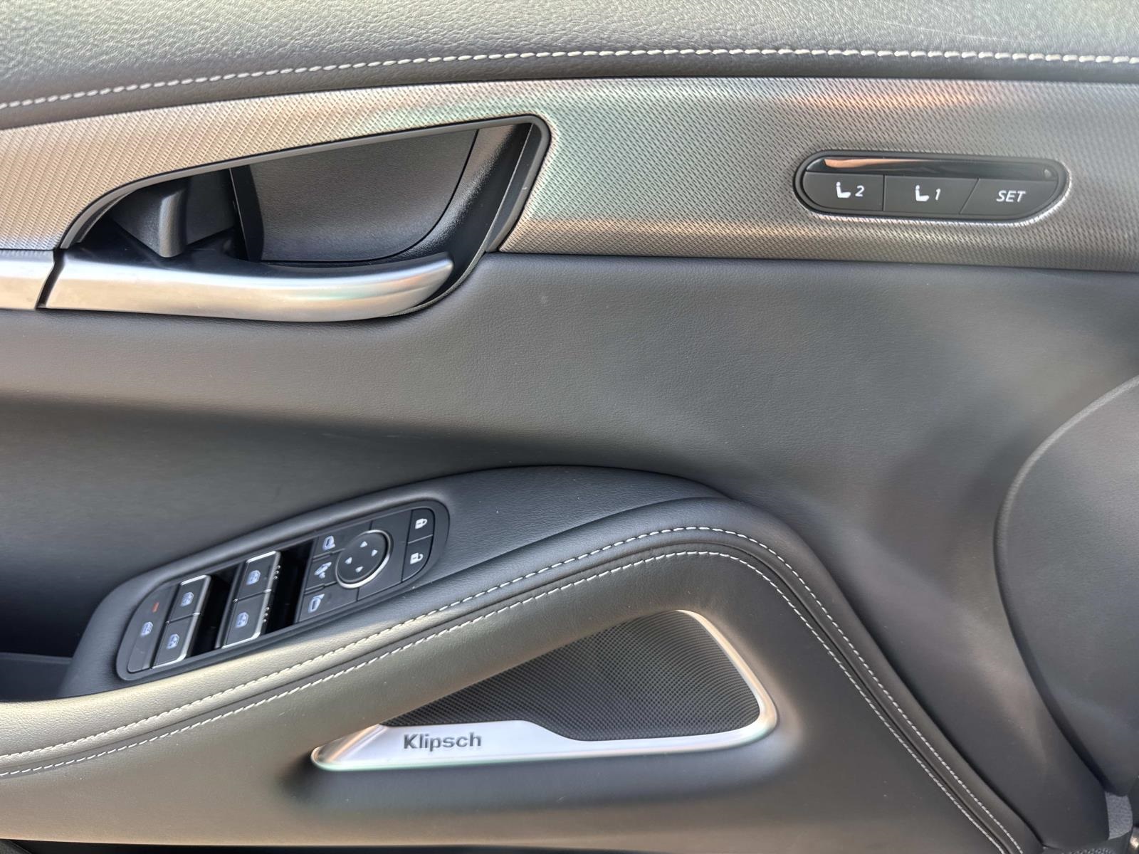 2026 Infiniti QX60 Luxe photo 14