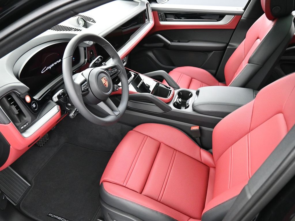 2026 Porsche Cayenne E-Hybrid Coupe photo 3