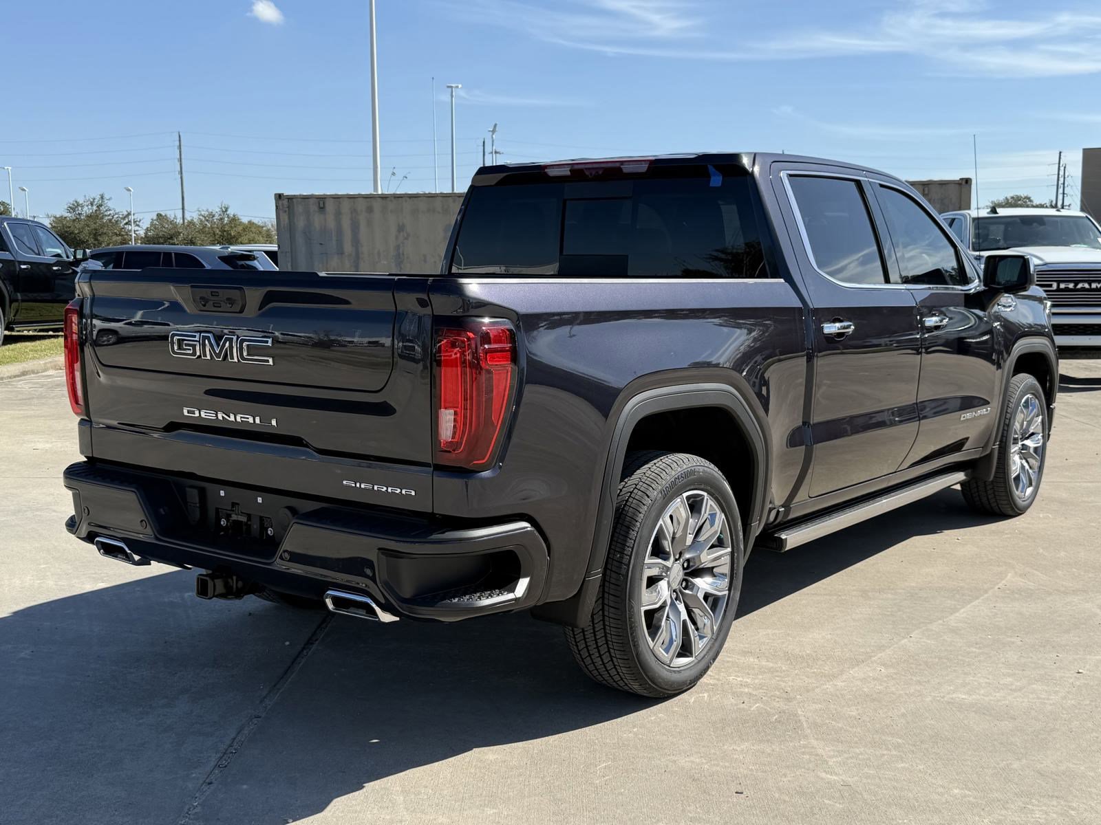 2025 Gmc Sierra 1500 Denali photo 4