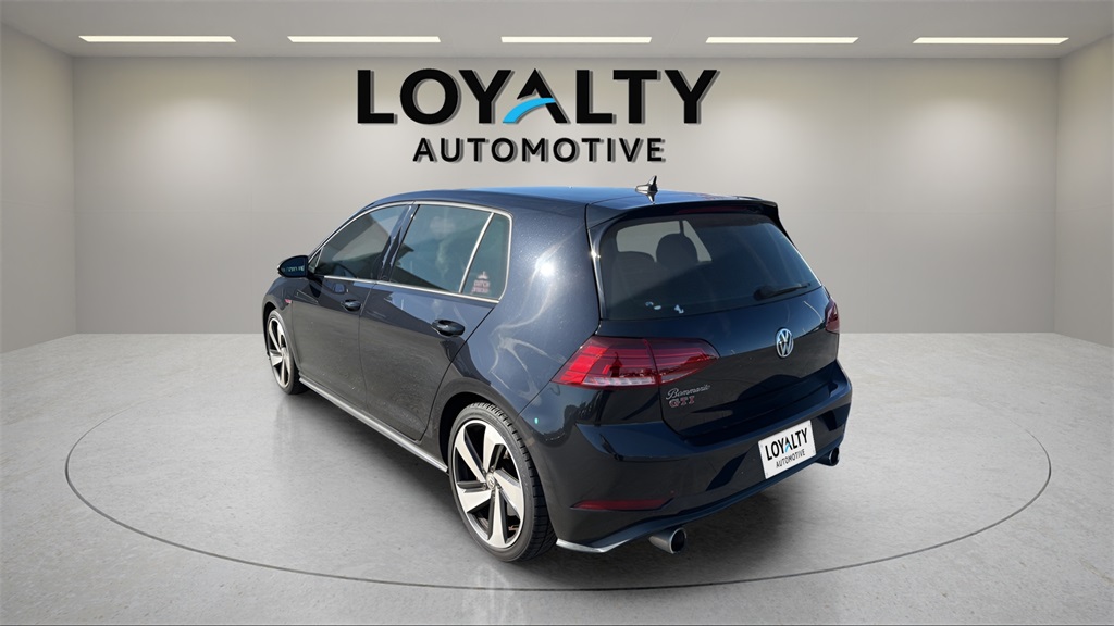 2020 Volkswagen Golf GTI S photo 2