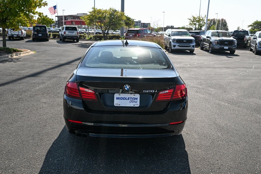 2012 Bmw 528xi 5-Series photo 4