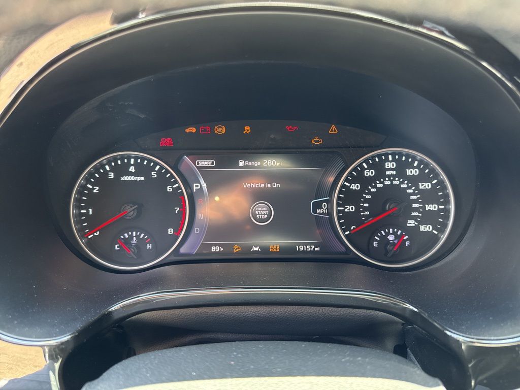 2023 Kia Seltos SX photo 2