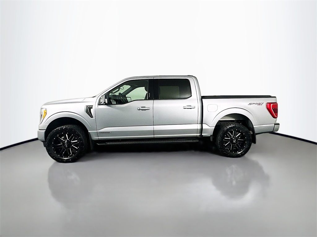 2021 Ford F-150 XLT photo 4