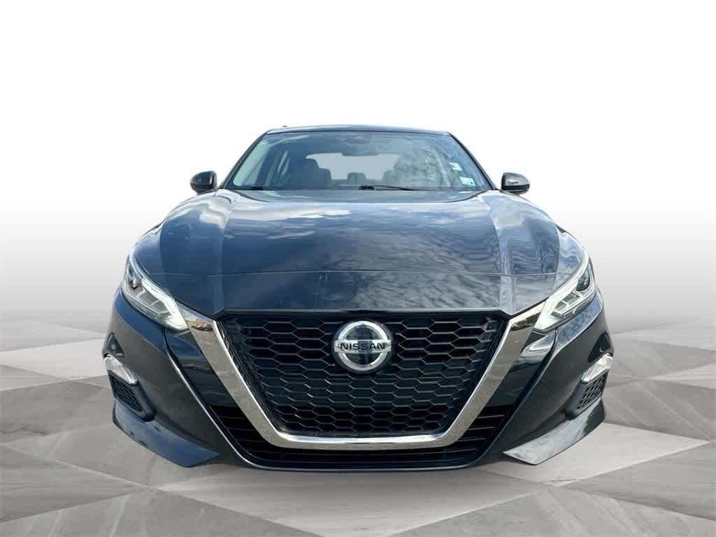 2021 Nissan Altima 2.5 SR photo 3
