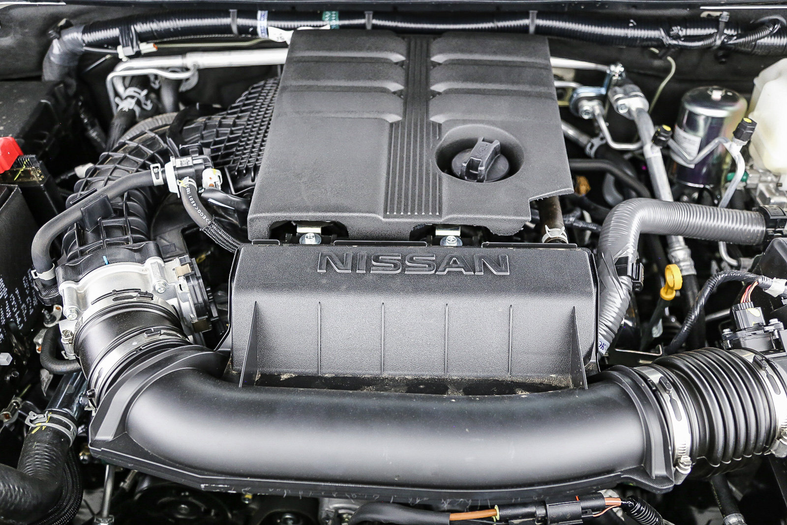 2025 Nissan Frontier Crew Cab SV photo 12