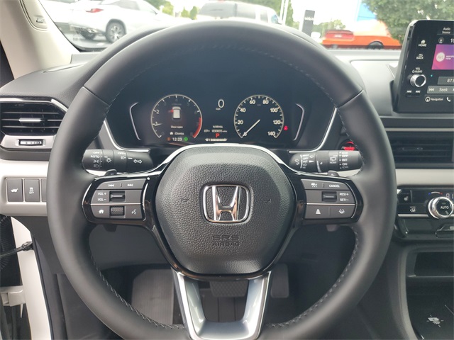 2025 Honda Pilot Touring photo 16