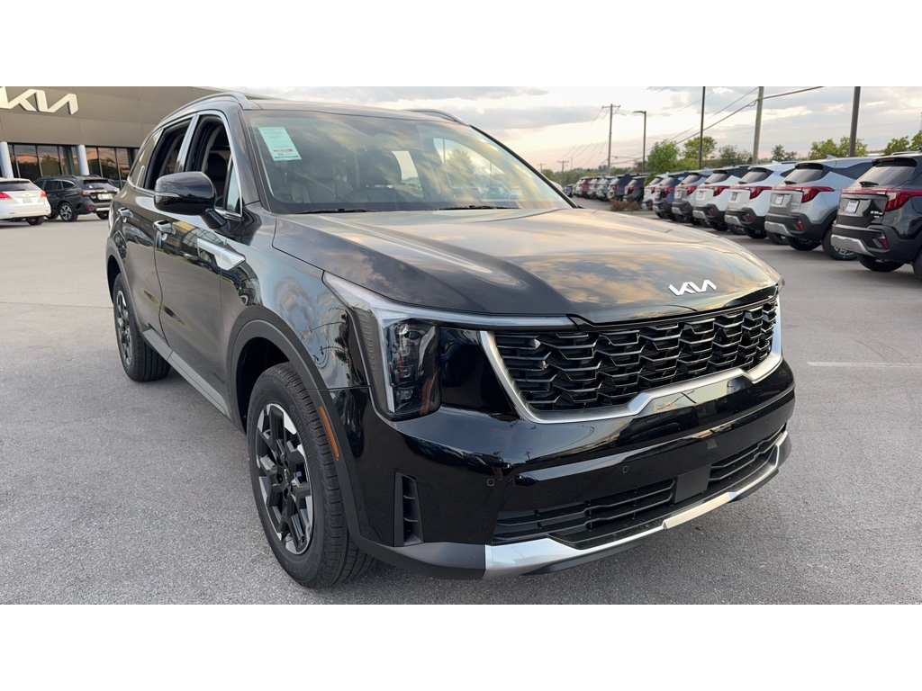 2026 Kia Sorento S's photo
