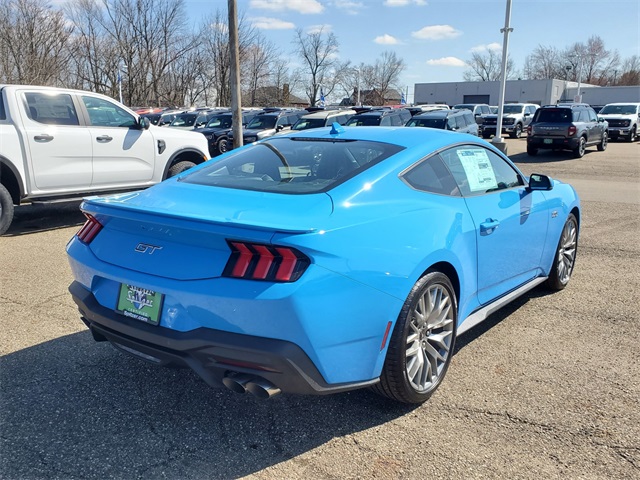 2025 Ford Mustang GT Premium photo 4