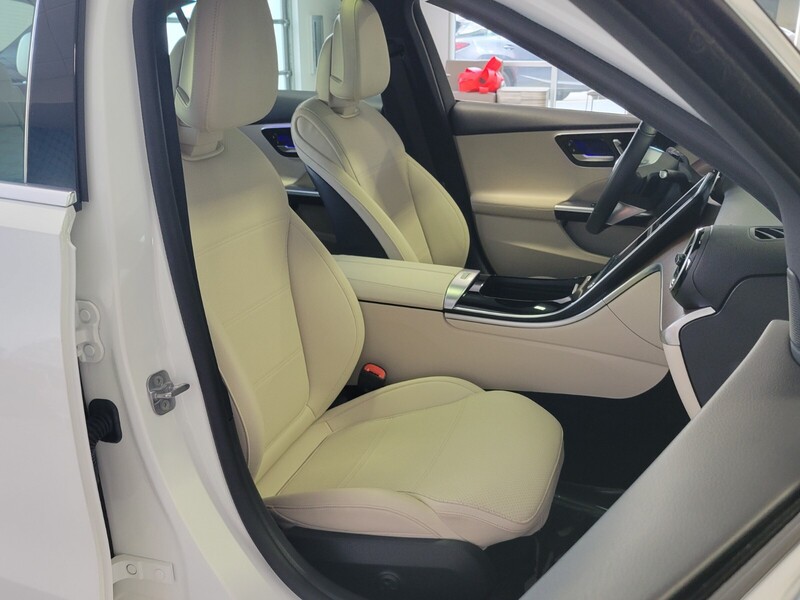 2024 Mercedes Benz C 300 4MATIC Sedan photo 14