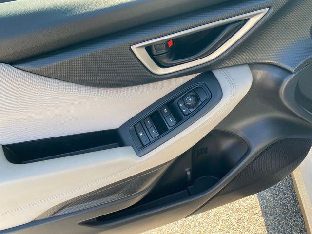2022 Subaru Forester Base photo 8