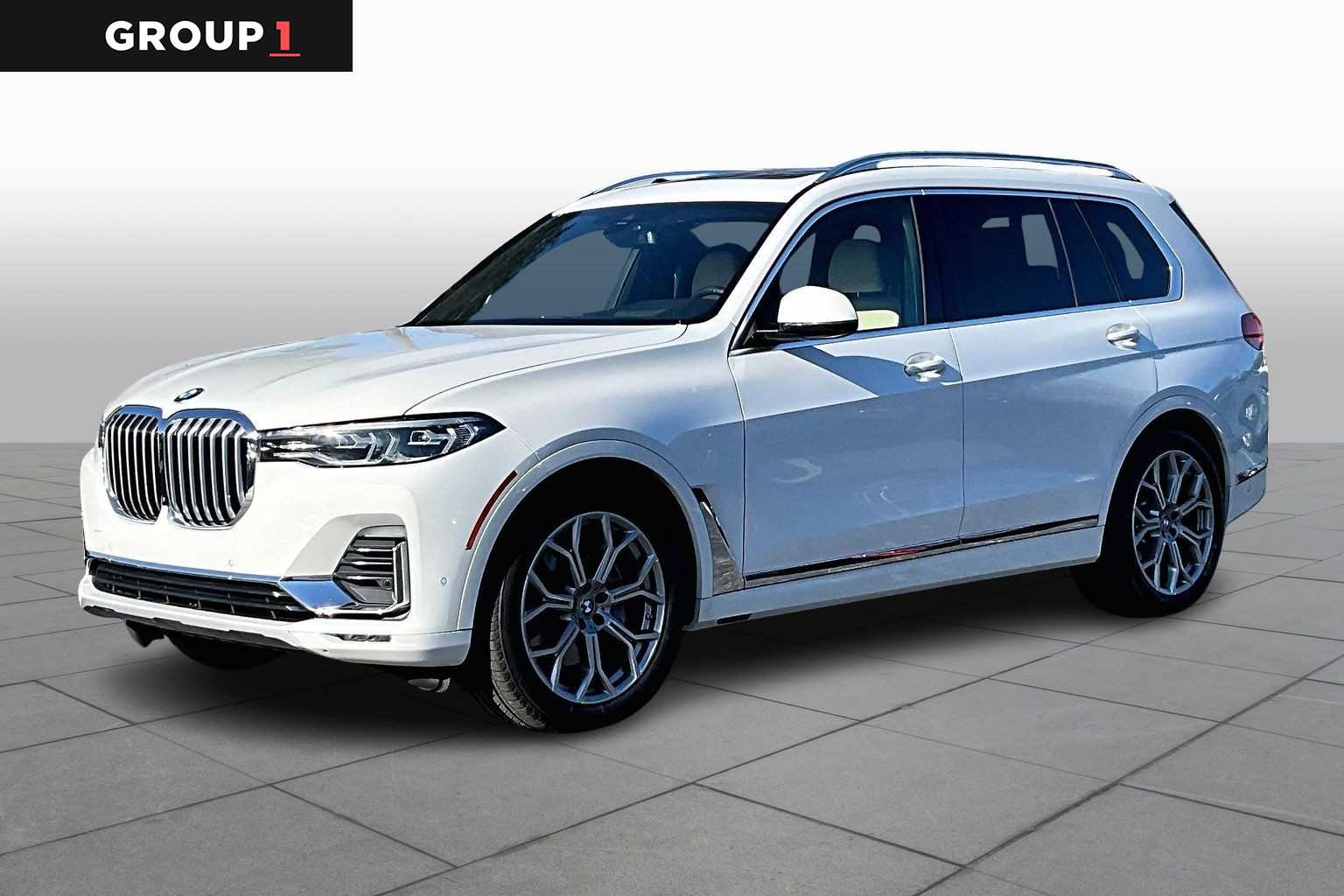 2021 BMW X7 40i's photo