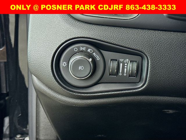 2022 Jeep Renegade Latitude photo 10