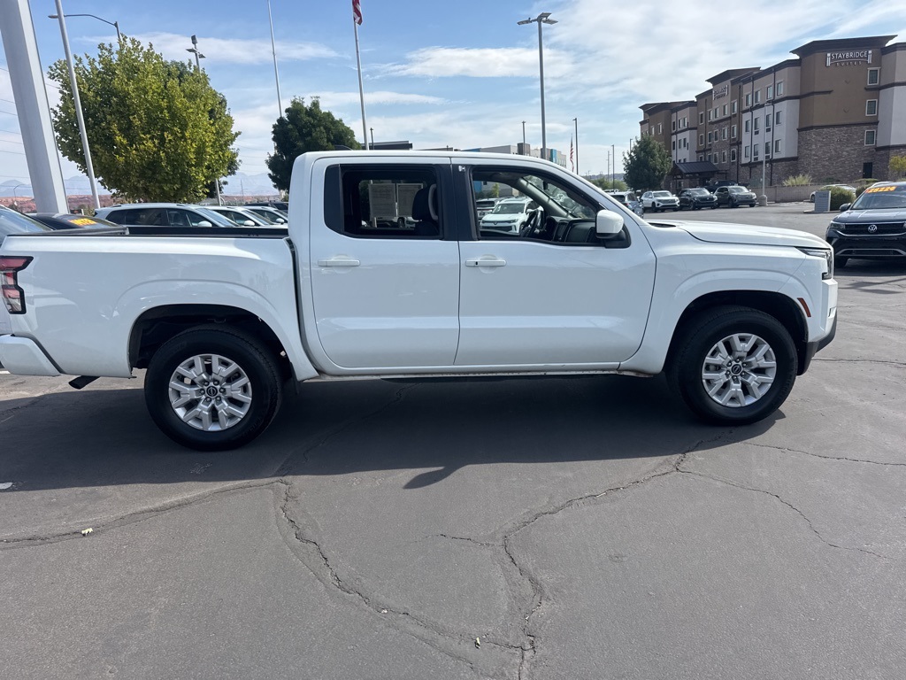 2024 Nissan Frontier SV photo 6