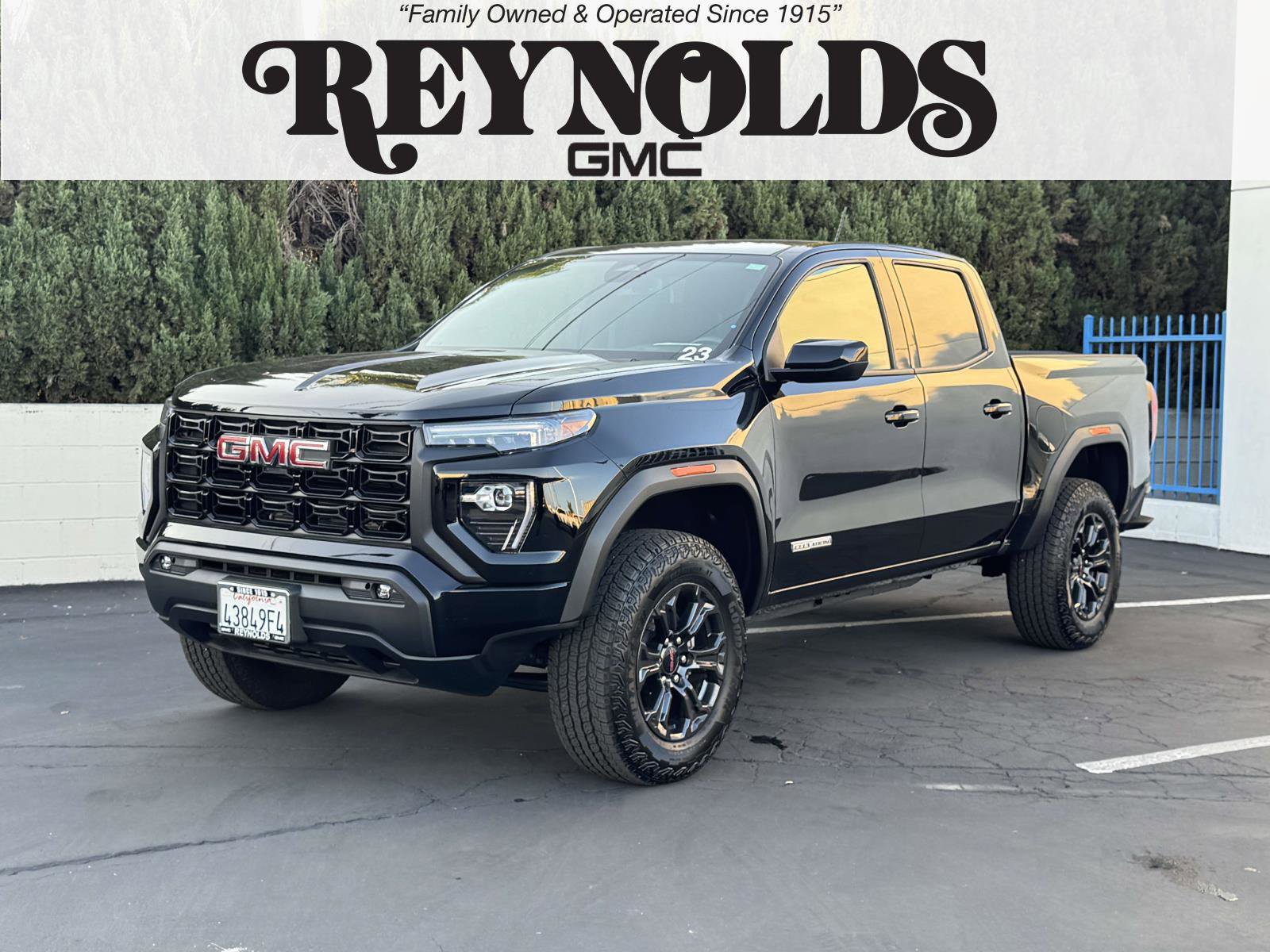 2025 GMC Canyon Elevation's photo