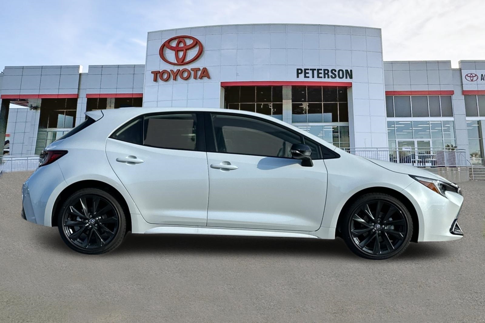 2026 Toyota Corolla XSE photo 3