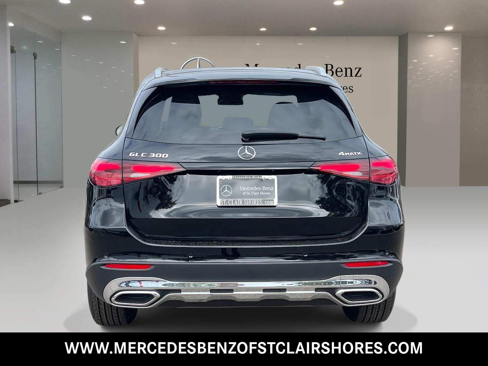 2026 Mercedes Benz GLC 300 4MATIC photo 4