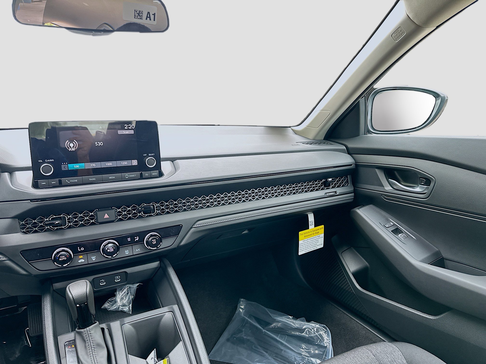 2025 Honda Accord LX photo 16