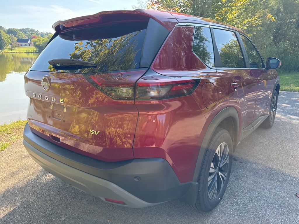2023 Nissan Rogue SV photo 3