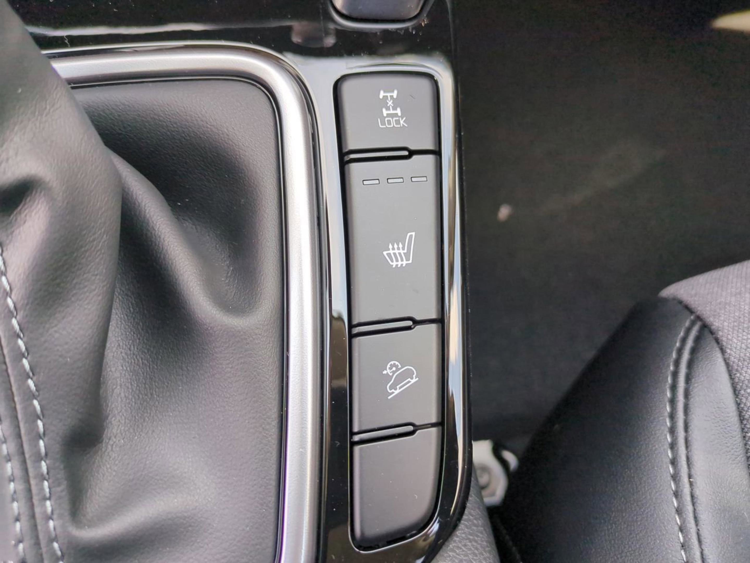 2025 Kia Seltos S photo 20