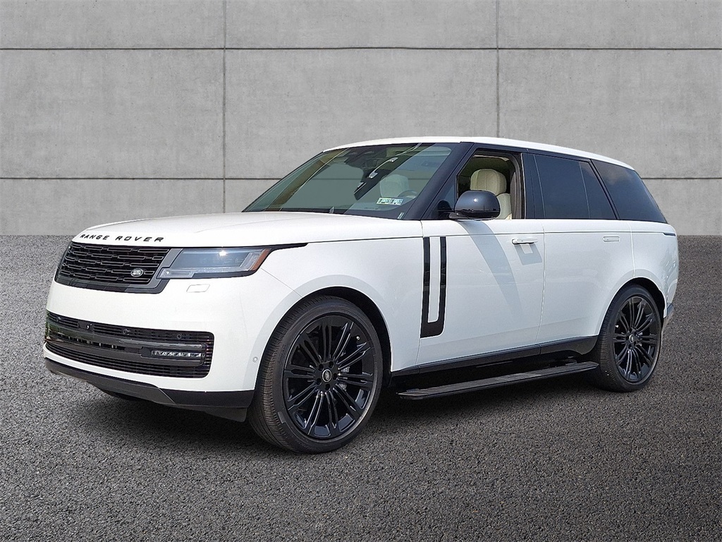 2025 Land Rover Range Rover SE's photo
