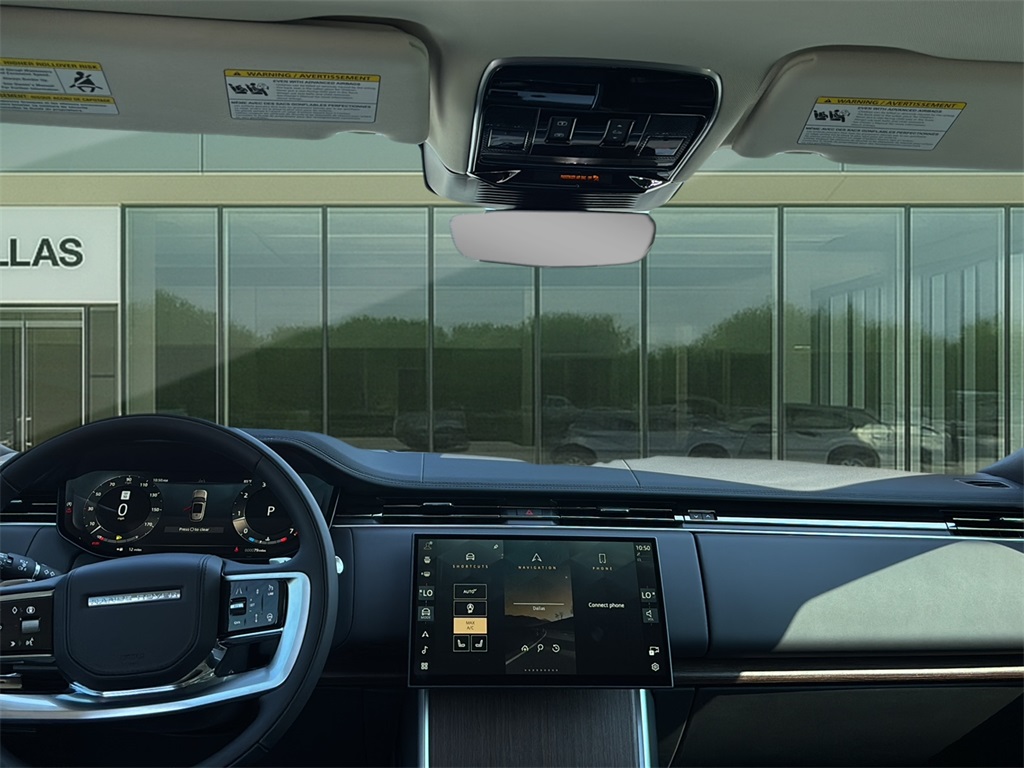 2025 Land Rover Range Rover SE photo 17