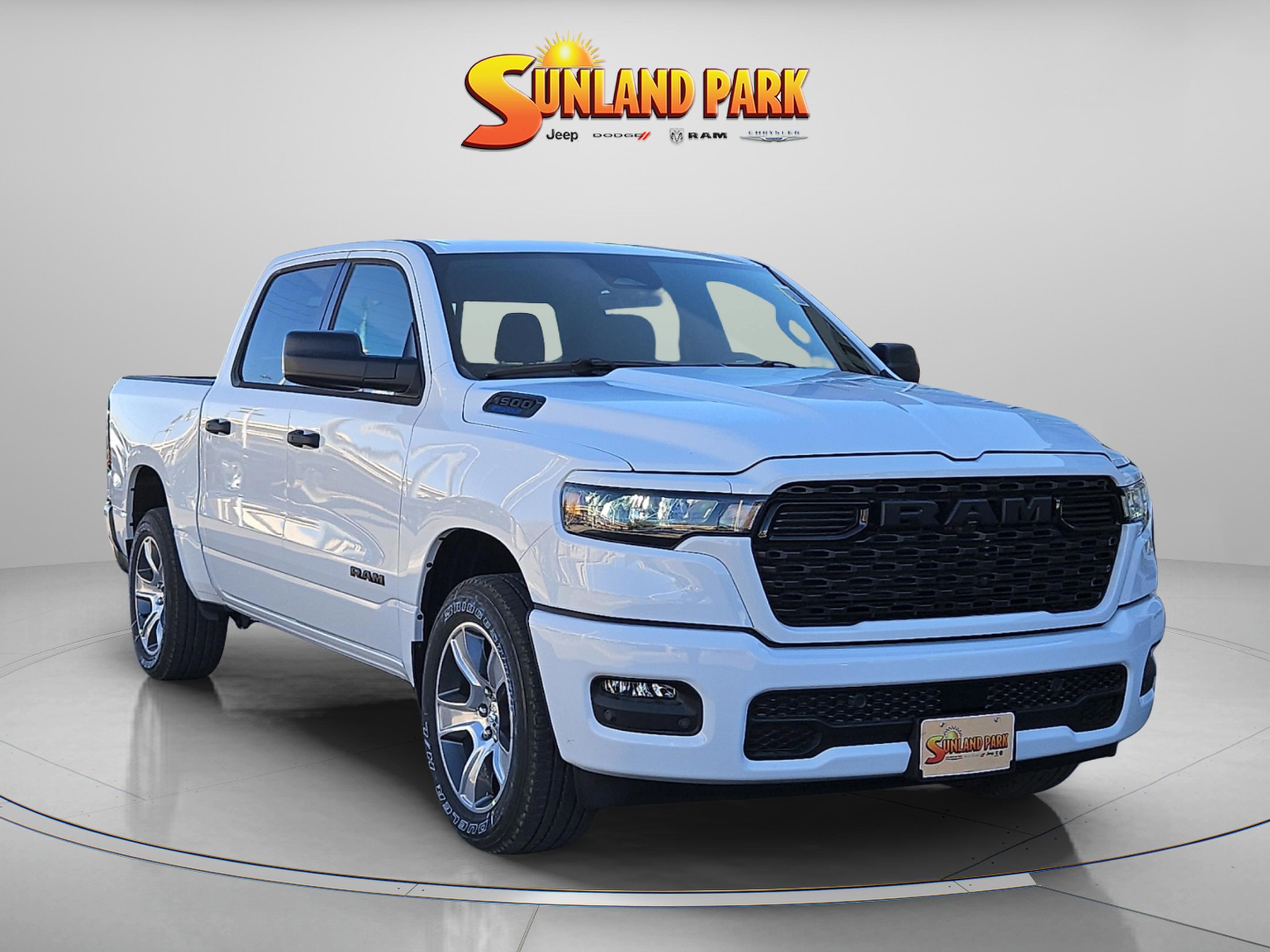 2025 RAM Ram 1500 Pickup Tradesman's photo