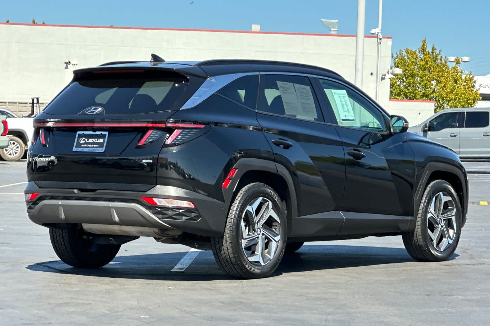 2024 Hyundai Tucson Limited photo 2